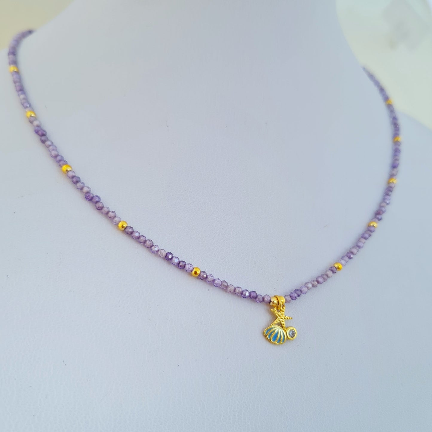 Starfish Shell Choker Necklace