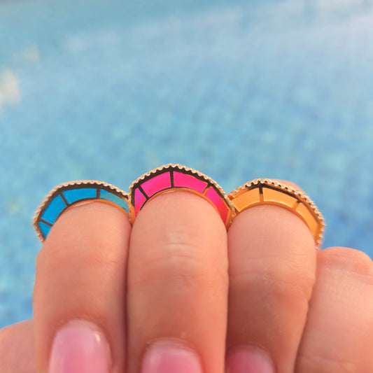 “Beirut-inspired Sunlit Halo Ring reflecting light