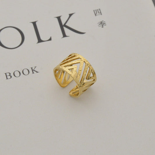 Geometric hollow square ring