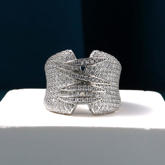 MiniLux "Lace" ring