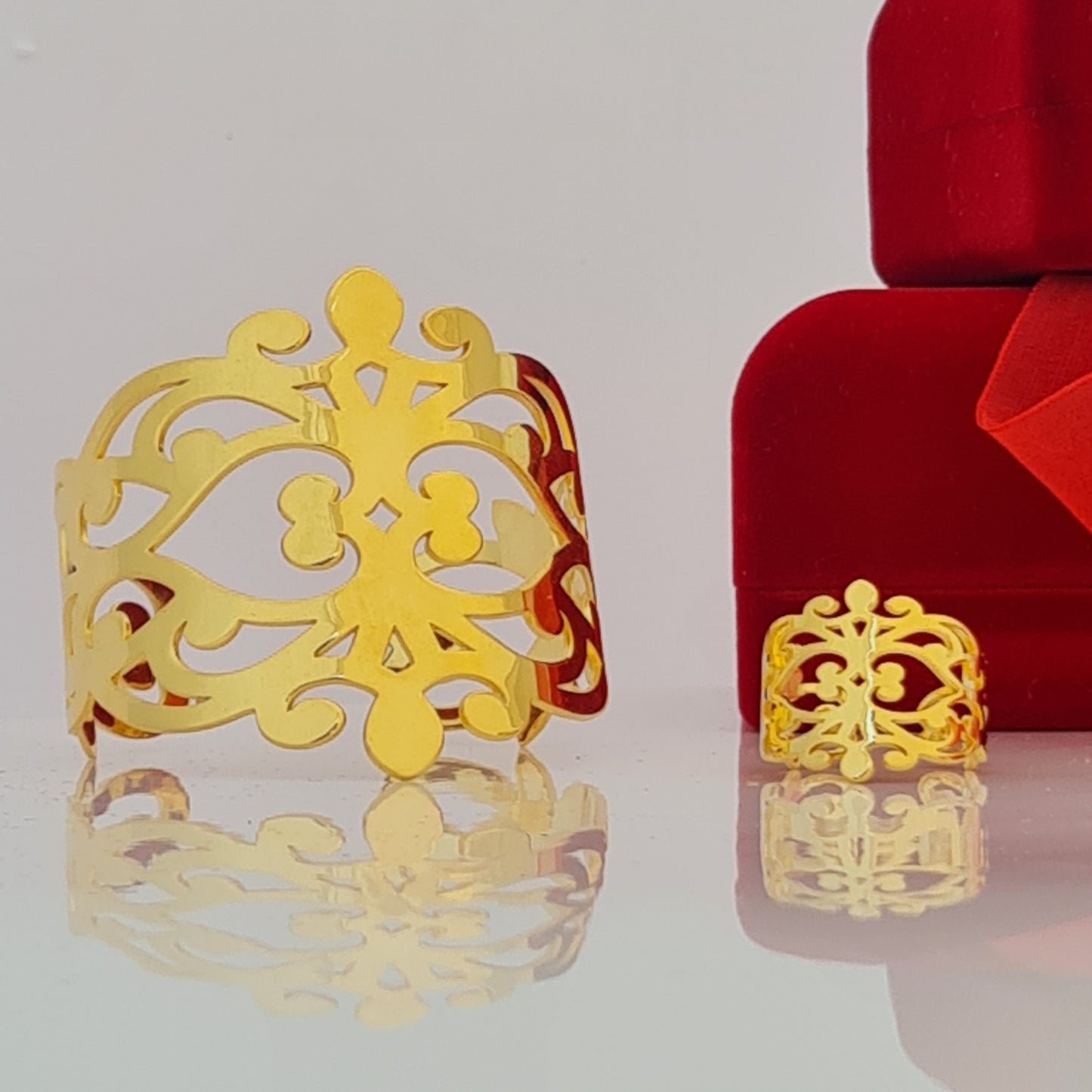 MiniLux "Tyre" cuff Bracelet