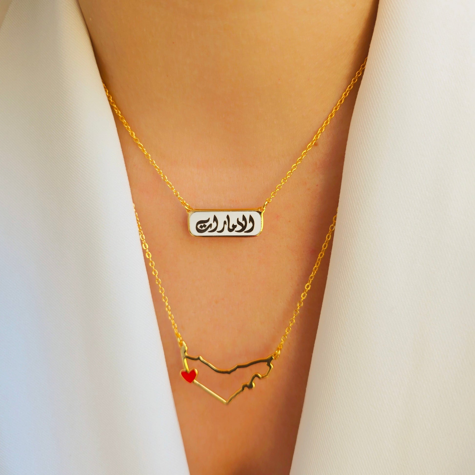عقد الامارات gold UAE map pendant – تصميم أنيق يجسد فخر الإمارات وثقافتها عقد الامارات ذهب العريقة