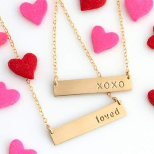 Bar LOVE necklace by Miniz Jewelry | قلادة مجوهرات من مينيـز